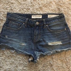 Bullhead low rise shorts!